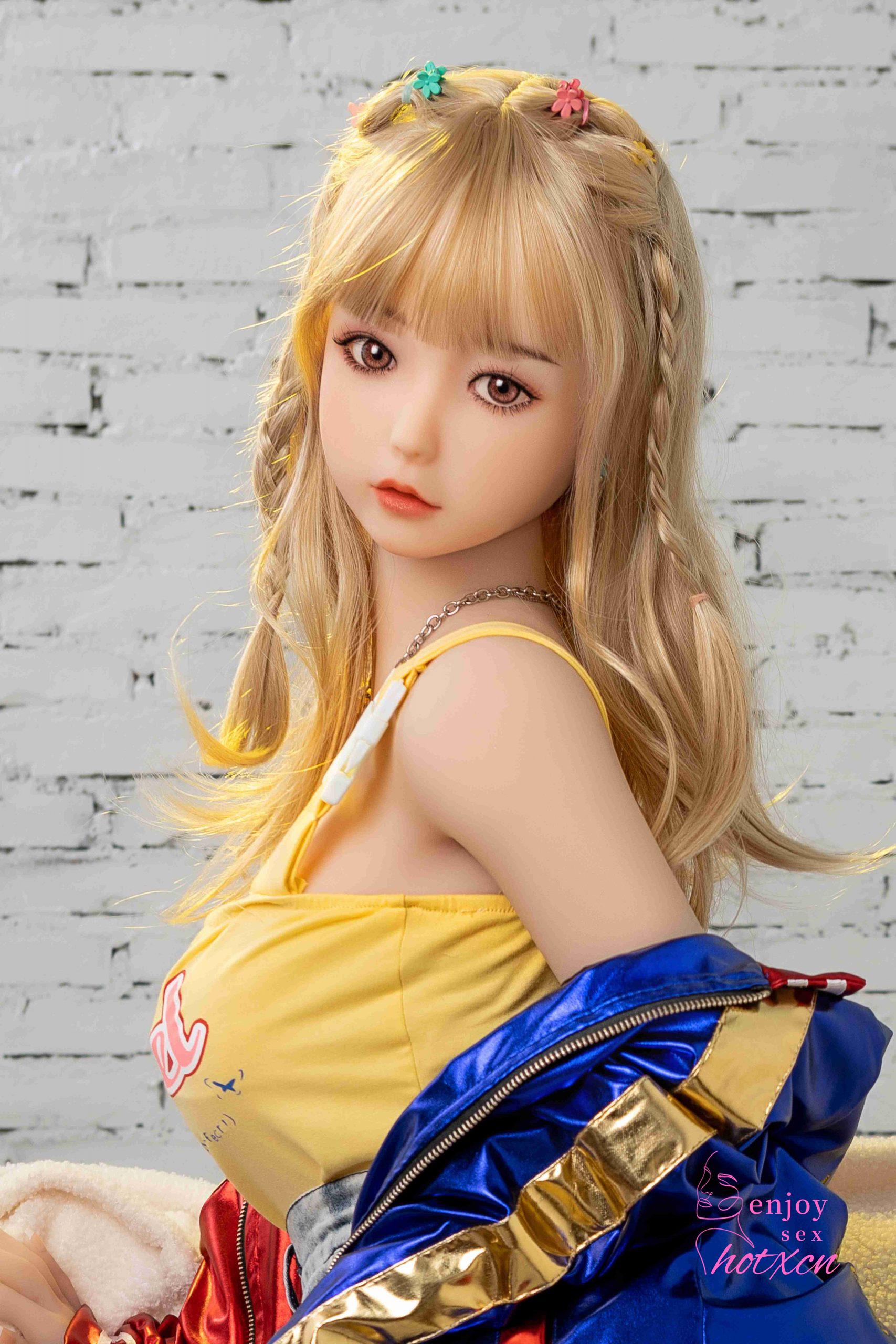 Sexualdoll-chinese-young-cute-blonde-girl-realistic-adult-doll-_R9A1984