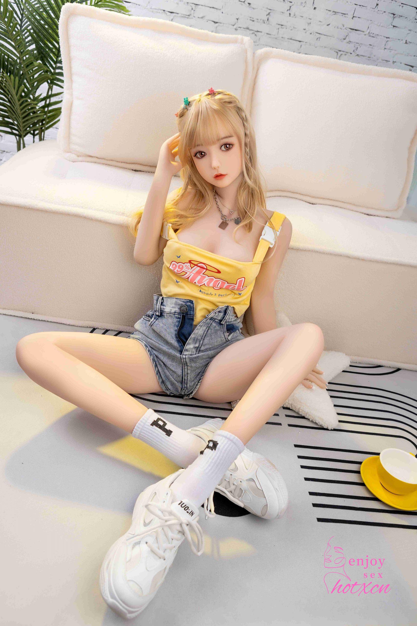 Sexualdoll-chinese-young-cute-blonde-girl-realistic-adult-doll-_R9A2075